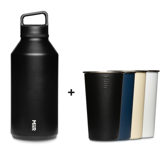 64oz-wm-bottle-4x-pint-cups-o2 64oz-bundle-04.png