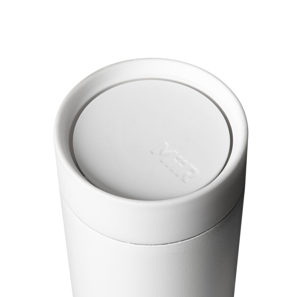 360-lid-t5 WebPDP-360_Lid_White__3602PNWM001_X2Studio_Closeup_Closed.jpg