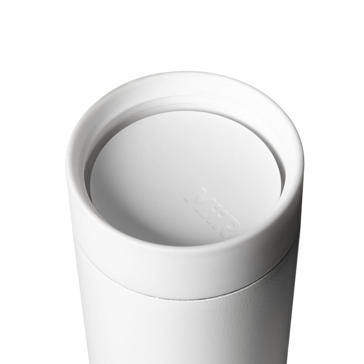 360-lid-t5 WebPDP-360_Lid_White__3602PNWM001_X2Studio_Closeup_Open.jpg