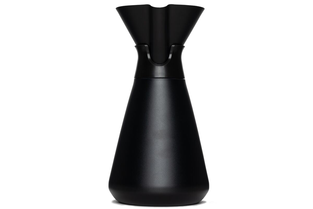 new-standard-carafe-l0 WebPDP-Carafe_Black_Studio_0722_270__CAR1SVOS002.jpg