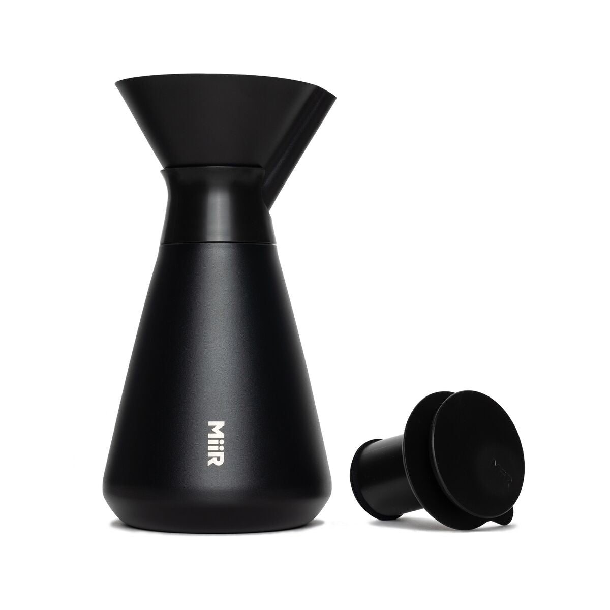 new-standard-carafe-l0 WebPDP-Carafe_Black_Studio_0722_Front_Lid_Staged__CAR1SVOS002.jpg
