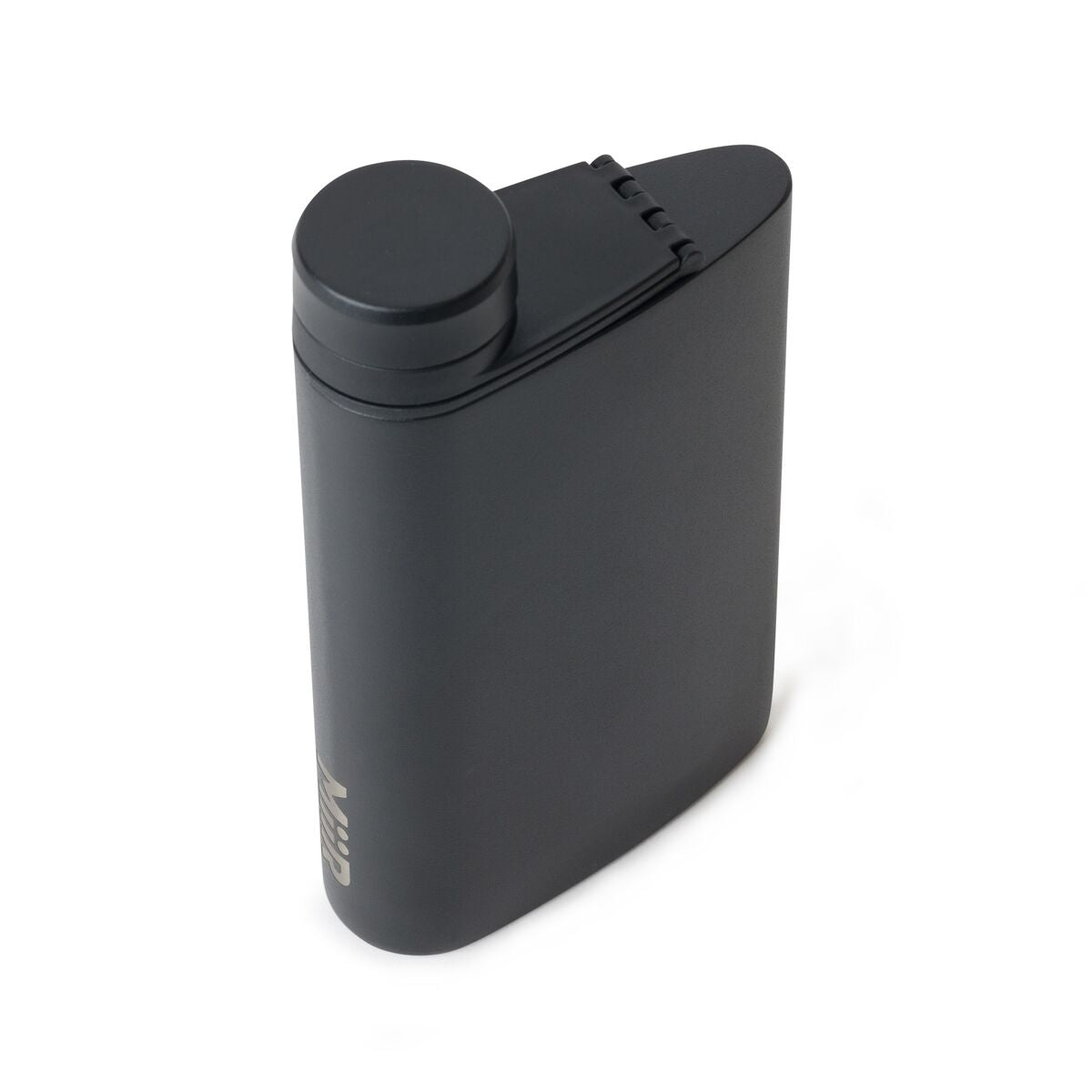 aero-flask-g0 WebPDP-Flask_Black_Studio_1022_45Deg_Closed__FLK1SSOS002.jpg