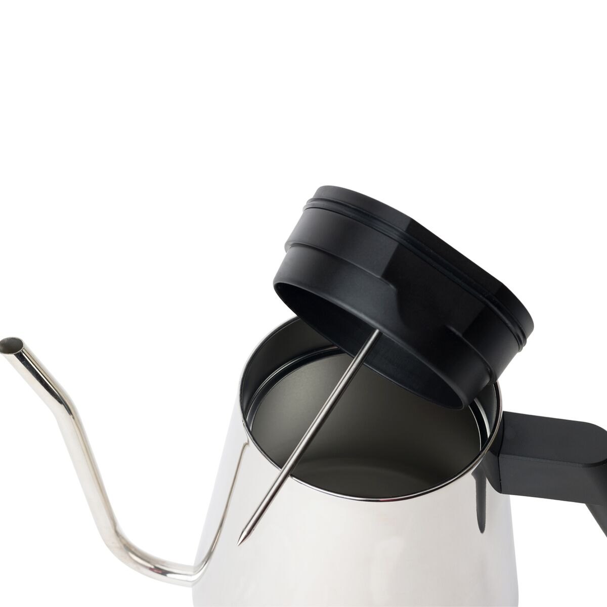 new-standard-pour-over-kettle-q6 WebPDP-Pour_Over_Kettle_Polished_Studio_0222_45_Deg_Thermometercopy__POK1SNOS005.jpg